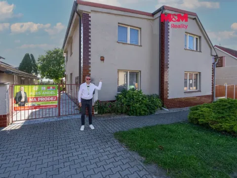 Prodej rodinného domu, Činěves, 275 m2