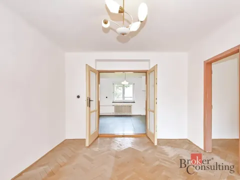 Prodej bytu 2+1, Praha - Komořany, Krupná, 47 m2