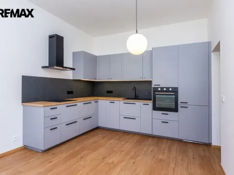 Pronájem bytu 2+kk, Praha - Nusle, Sinkulova, 48 m2