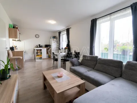 Prodej bytu 2+kk, Milovice - Mladá, Armádní, 53 m2
