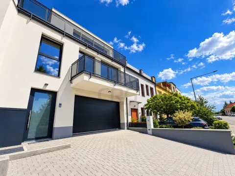 Prodej bytu 3+kk, Česká, 99 m2