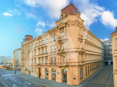 Pronájem kanceláře, Praha - Nové Město, Klimentská, 228 m2