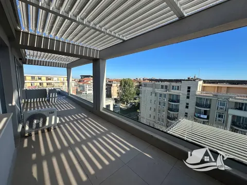 Prodej bytu 2+kk, Nesebar, Bulharsko, 97 m2