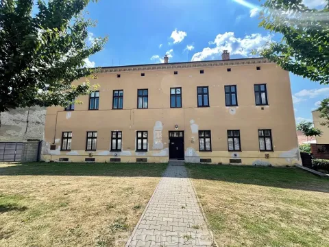 Prodej vícegeneračního domu, Ostrovačice, náměstí Viléma Mrštíka, 1000 m2