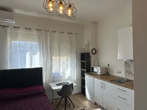 Prodej bytu 1+kk, Golem, Albánie, 22 m2
