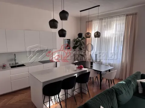Pronájem bytu 2+kk, Praha - Žižkov, Lupáčova, 80 m2