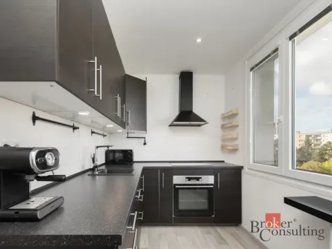 Prodej bytu 3+1, Plzeň - Doudlevce, Heyrovského, 67 m2